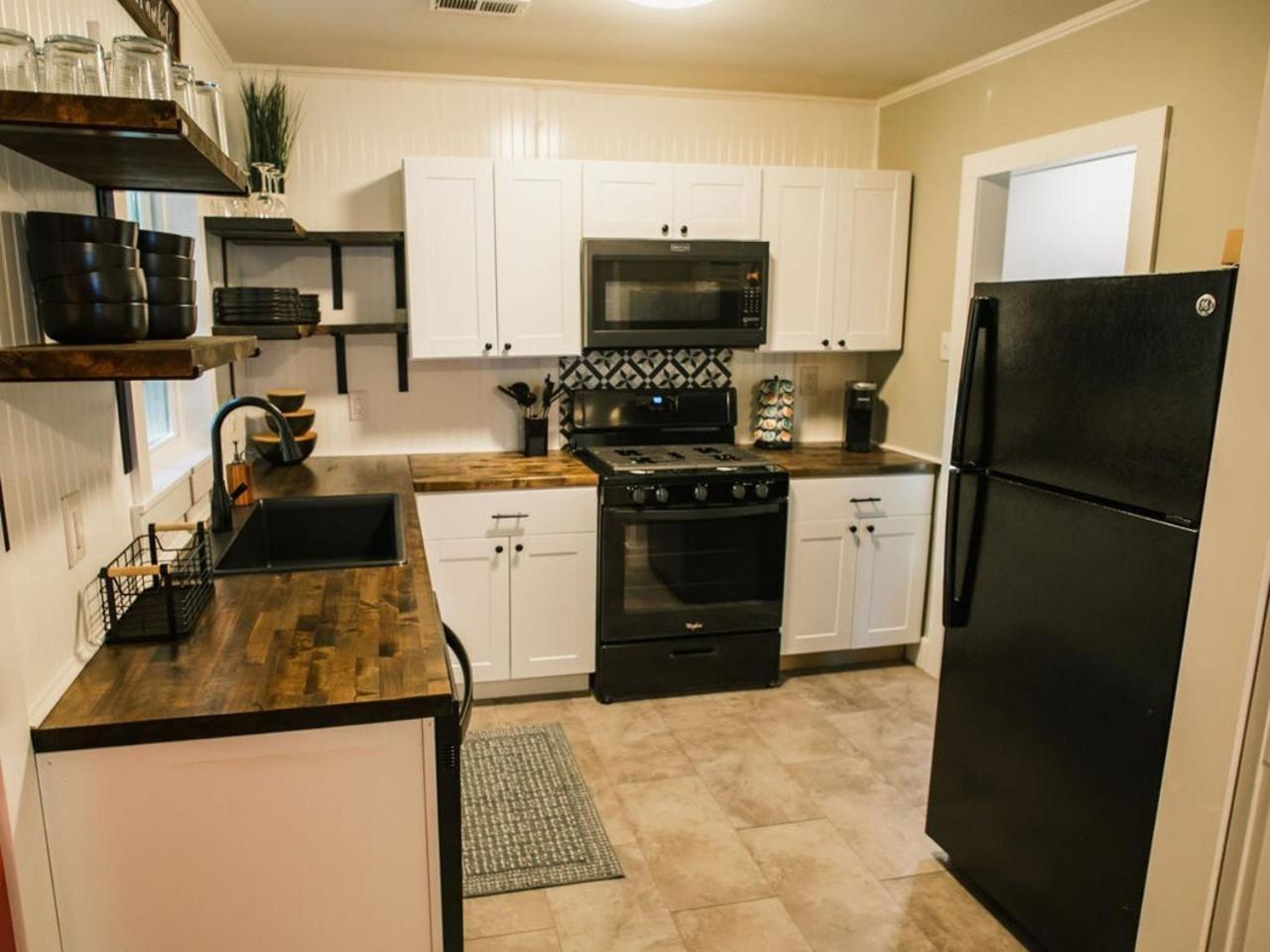 Villa Convenient To Park Circle And Downtown Charleston Exterior foto